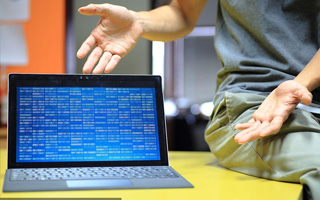 中卫 mongo排序sort,php如何按顺序排列数组？